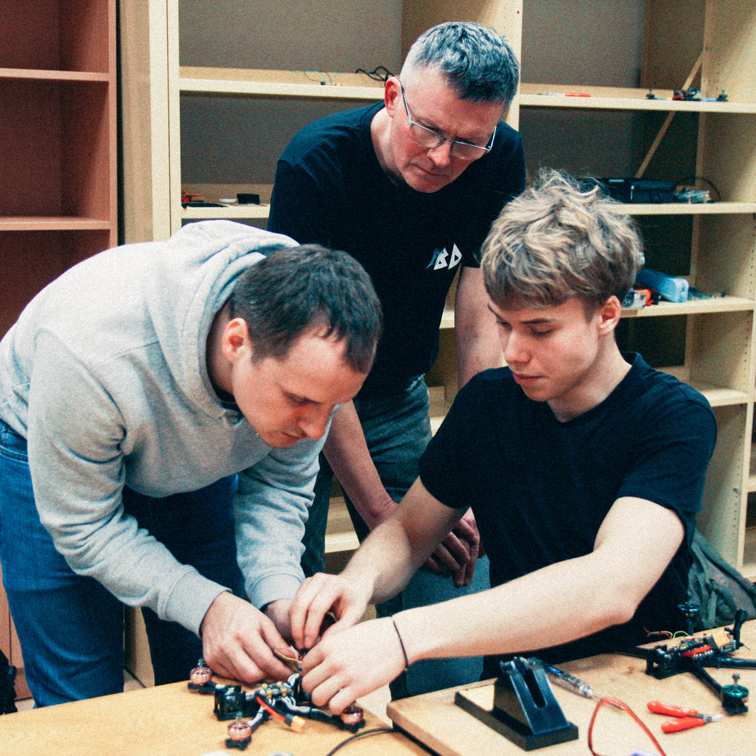 We will come live and show you how to assemble a drone yourself